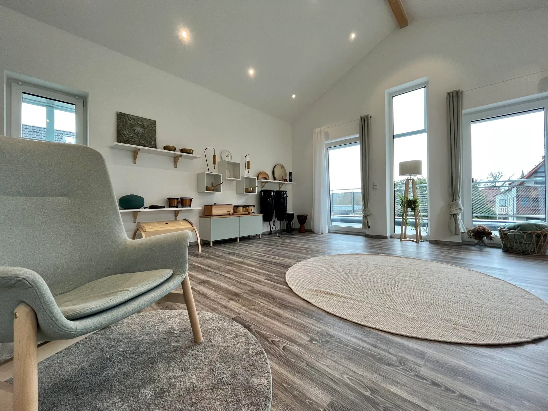 Die Therapieräume im Haus für Körper, Geist und Seele sind offen und freundlich.